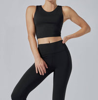 HEROINE SPORT High Performance Vital Tank in black - women's tank top - detail view