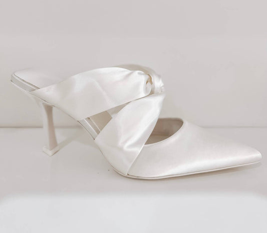 Jeffrey Campbell - Women's Tied Up Sandal