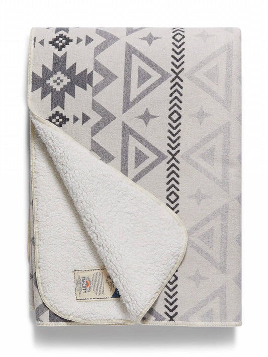 Faherty - Doug Good Feather Recycled High Pile Fleece Blanket