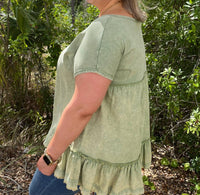 Easel - Ruffle Bottom Top