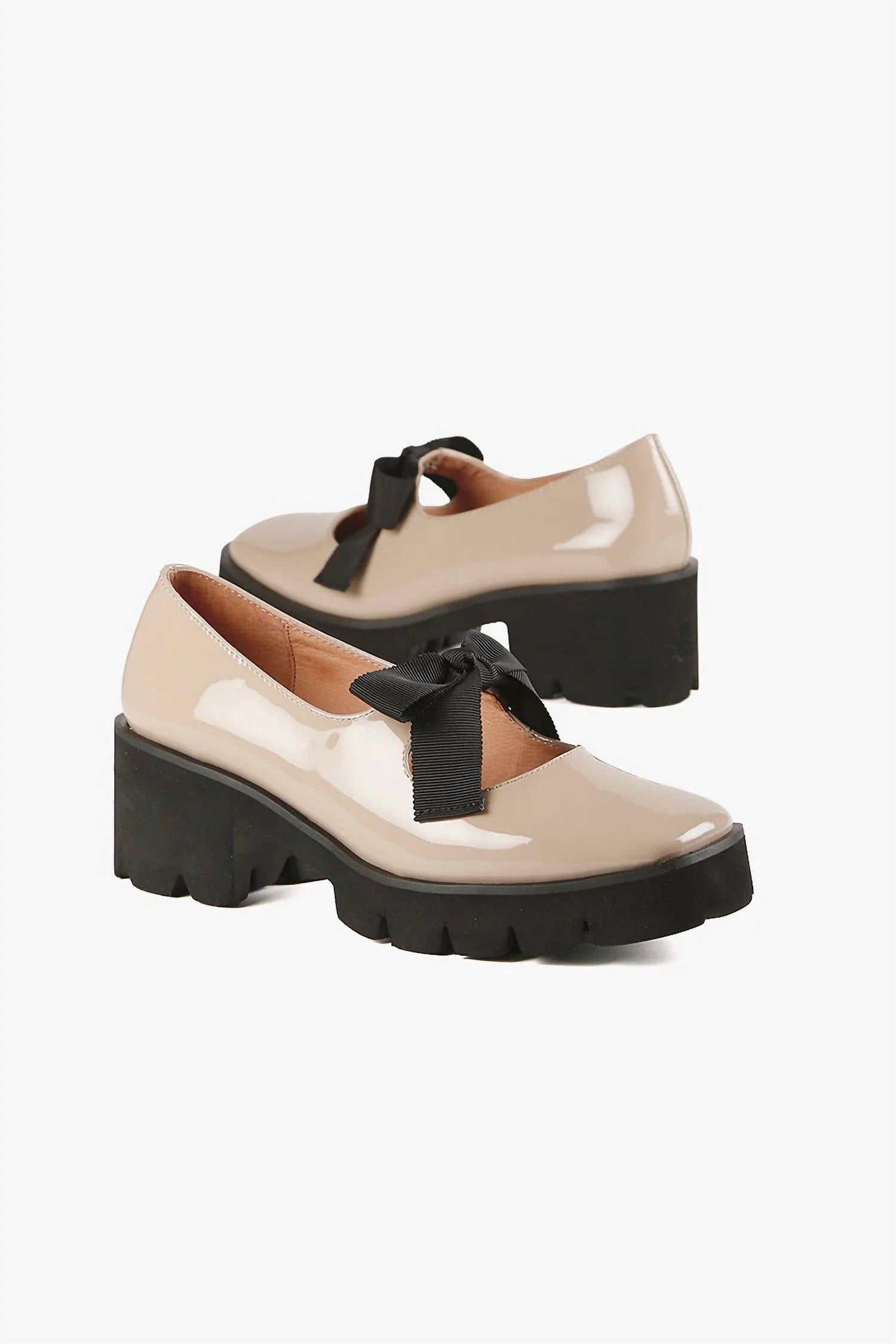 All Black - Women's Tap And Lugg Shoes