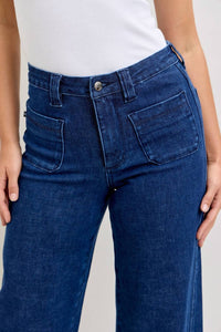 Judy Blue - Retro Wide With Patch Pockets And Twisted Seams Jean