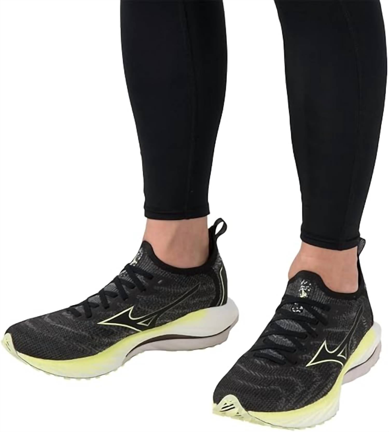 Mizuno - Men's Wave Neo Wind Running Shoe