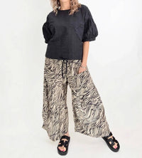 Noen - Crinkle Tie Short Sleeve Blouse