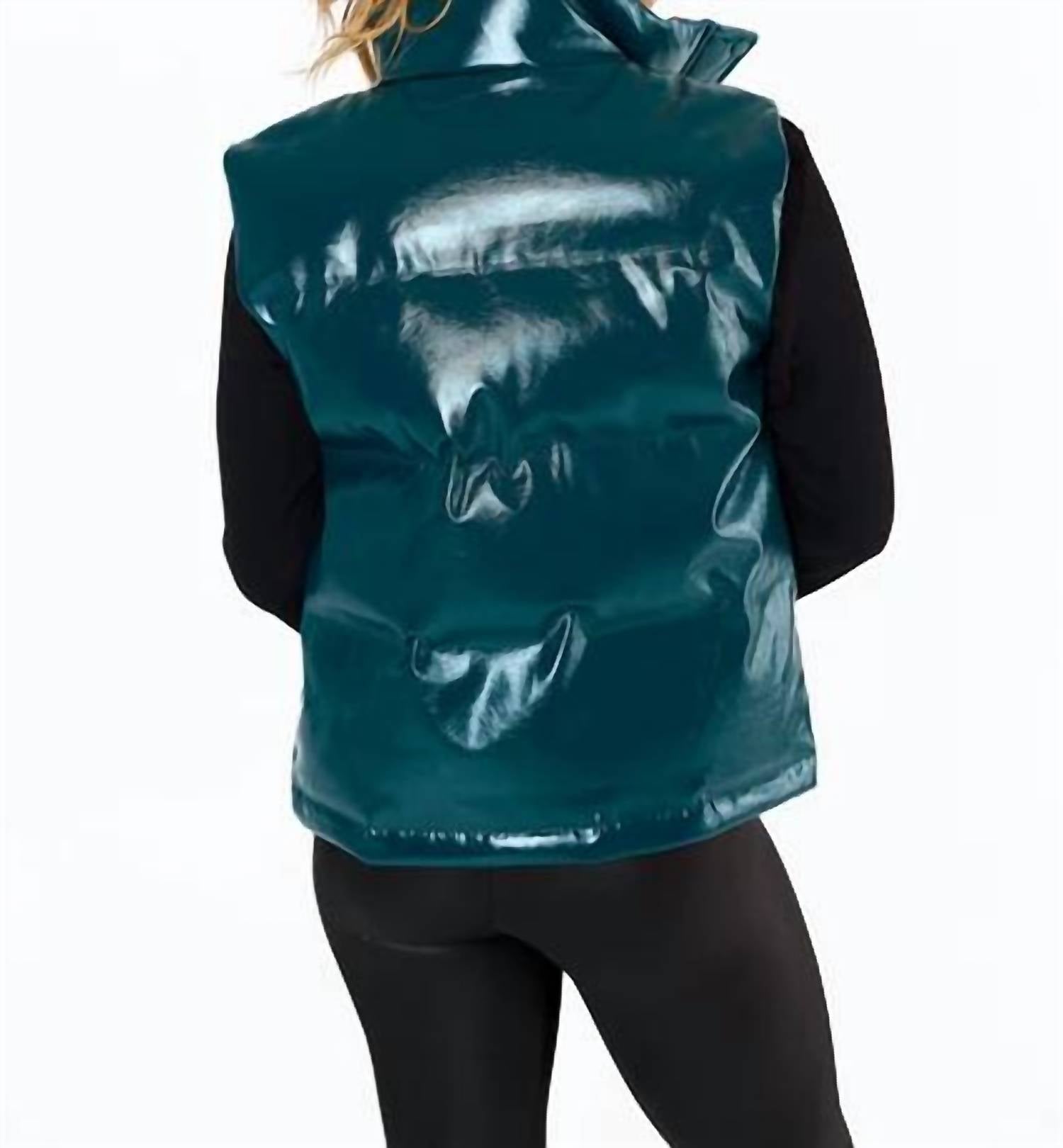 Buddylove - Helen Vest
