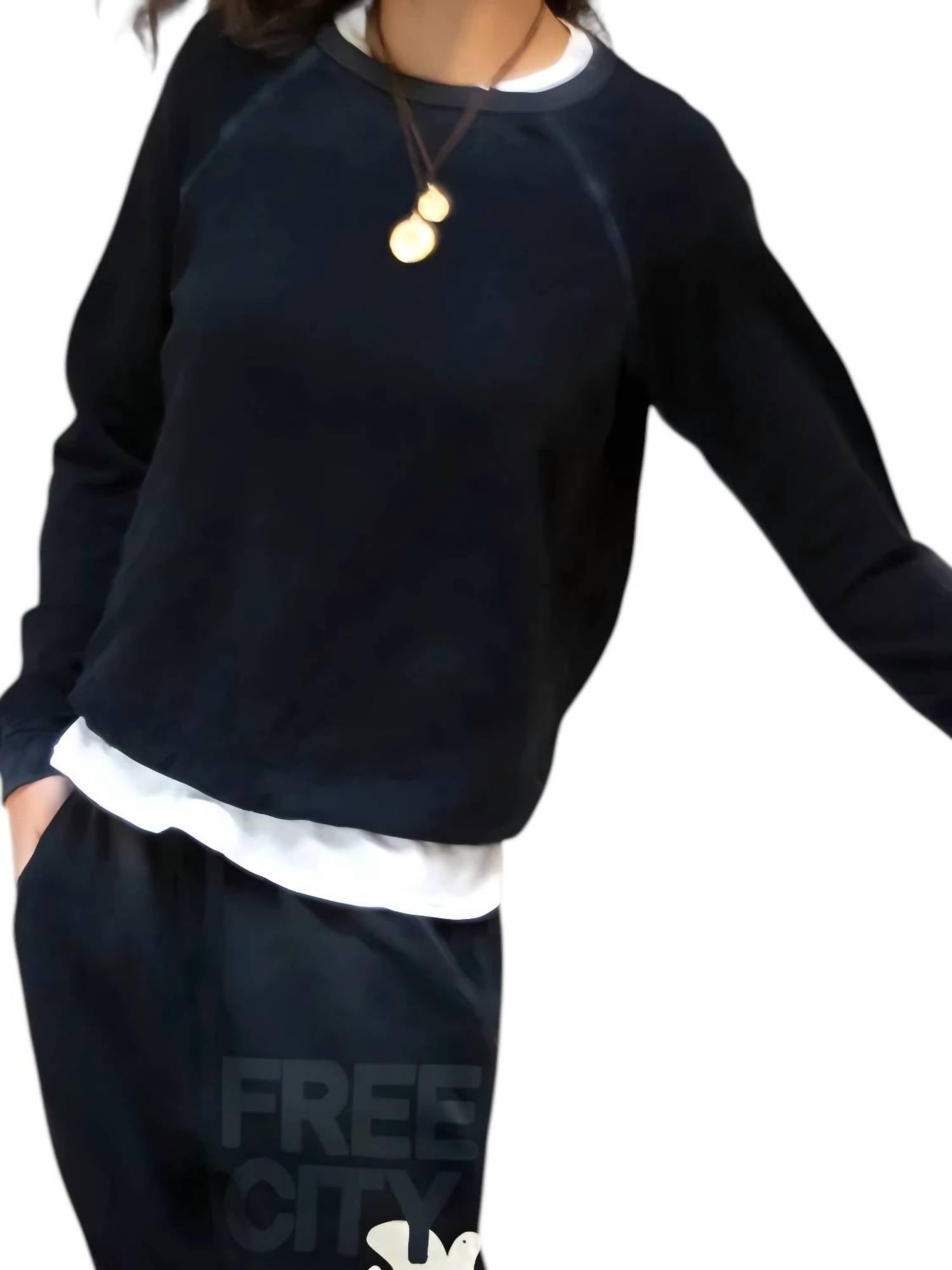 Freecity - Unisex Lucky Rabbit Sweatshirt