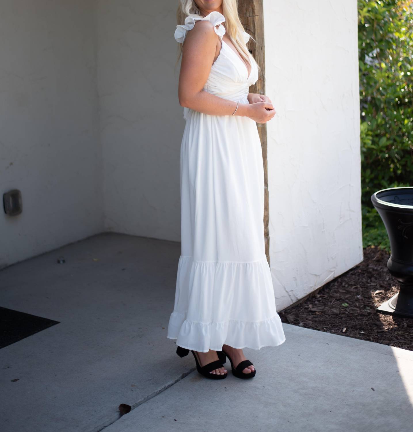 Main Strip - Women's Luna Ruffle Maxi Dress