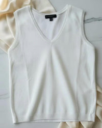 Tricot Chic - Women's Woven Top