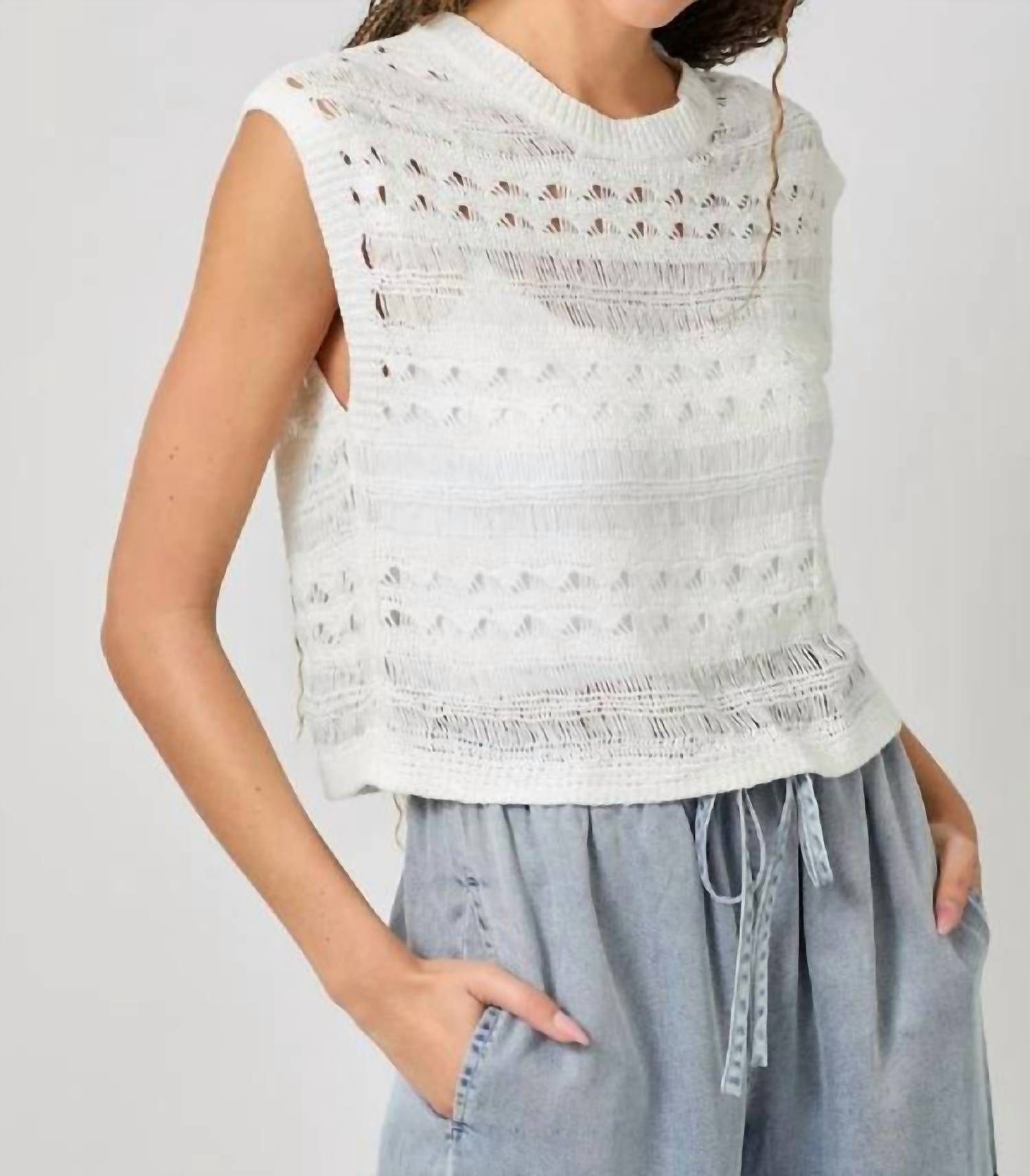 Mystree - Sleeveless Knit Rope Vest