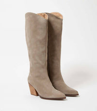 Seychelles - Women's Begging You Pointed Toe Western High Boots