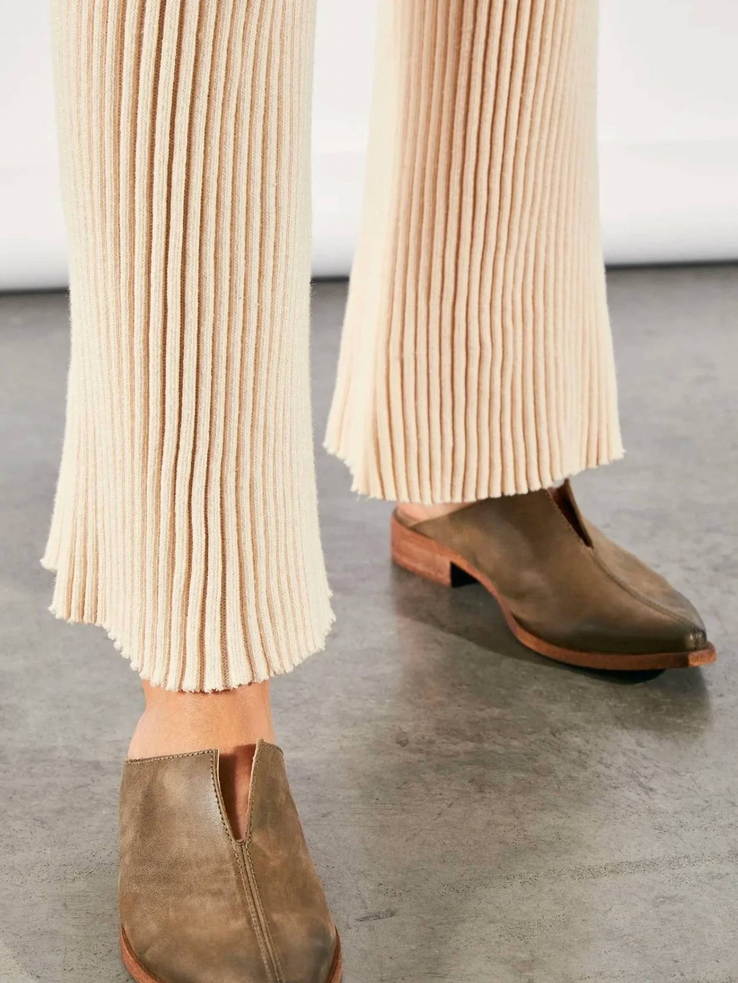 Free People - Women's Leather Harlow Split Seam Mule Shoe