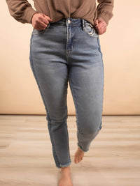 Judy Blue - Side Panel Detail & Hi-lo Fray Hem High Waisted Jean