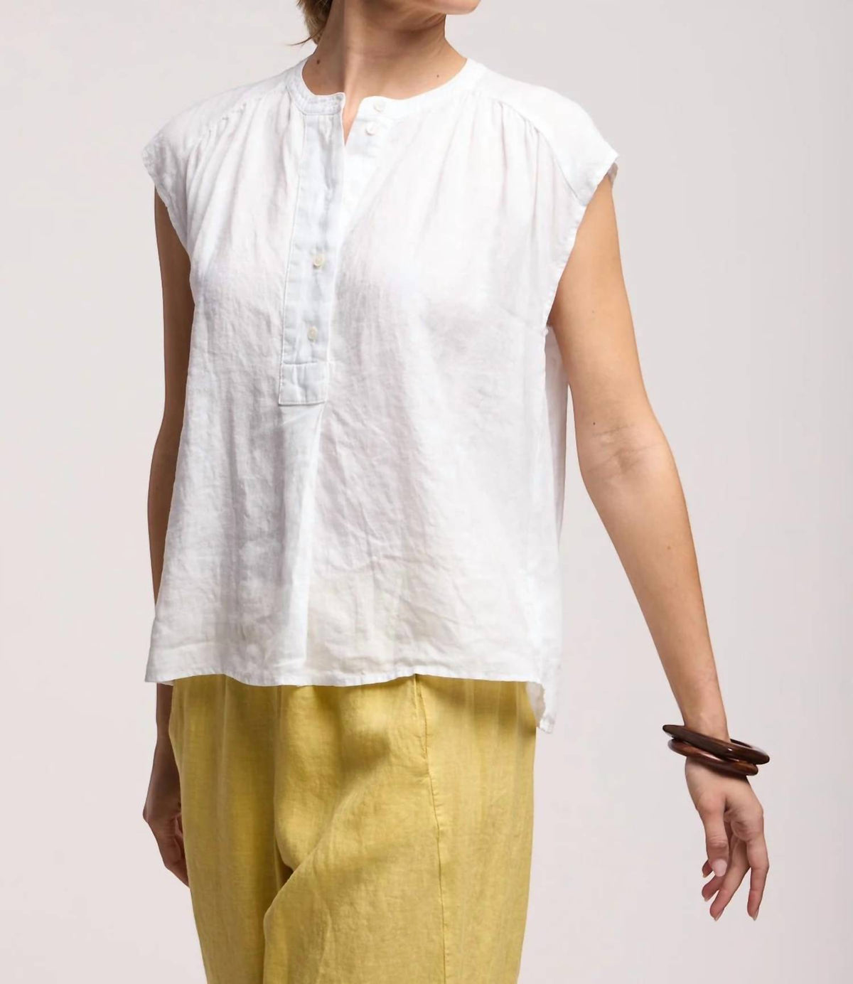 Velvet By Graham & Spencer - Bec Linen Top