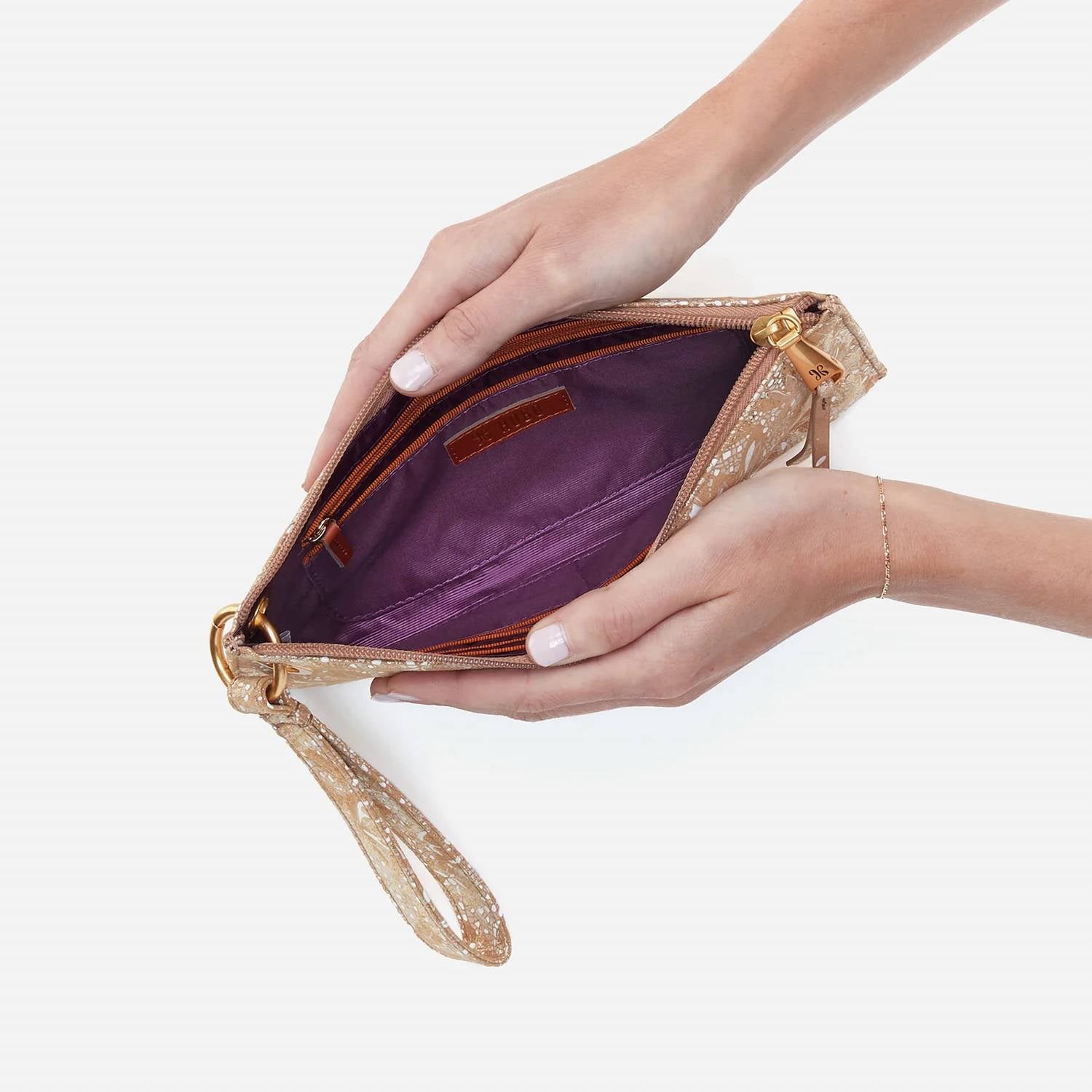 Hobo - Vida Wristlet