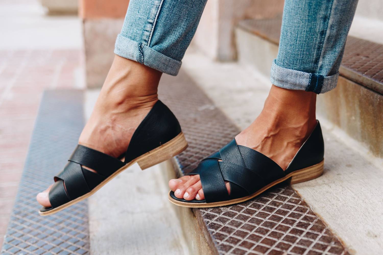 Beast Fashion - Crossroads Slip-on Sandals