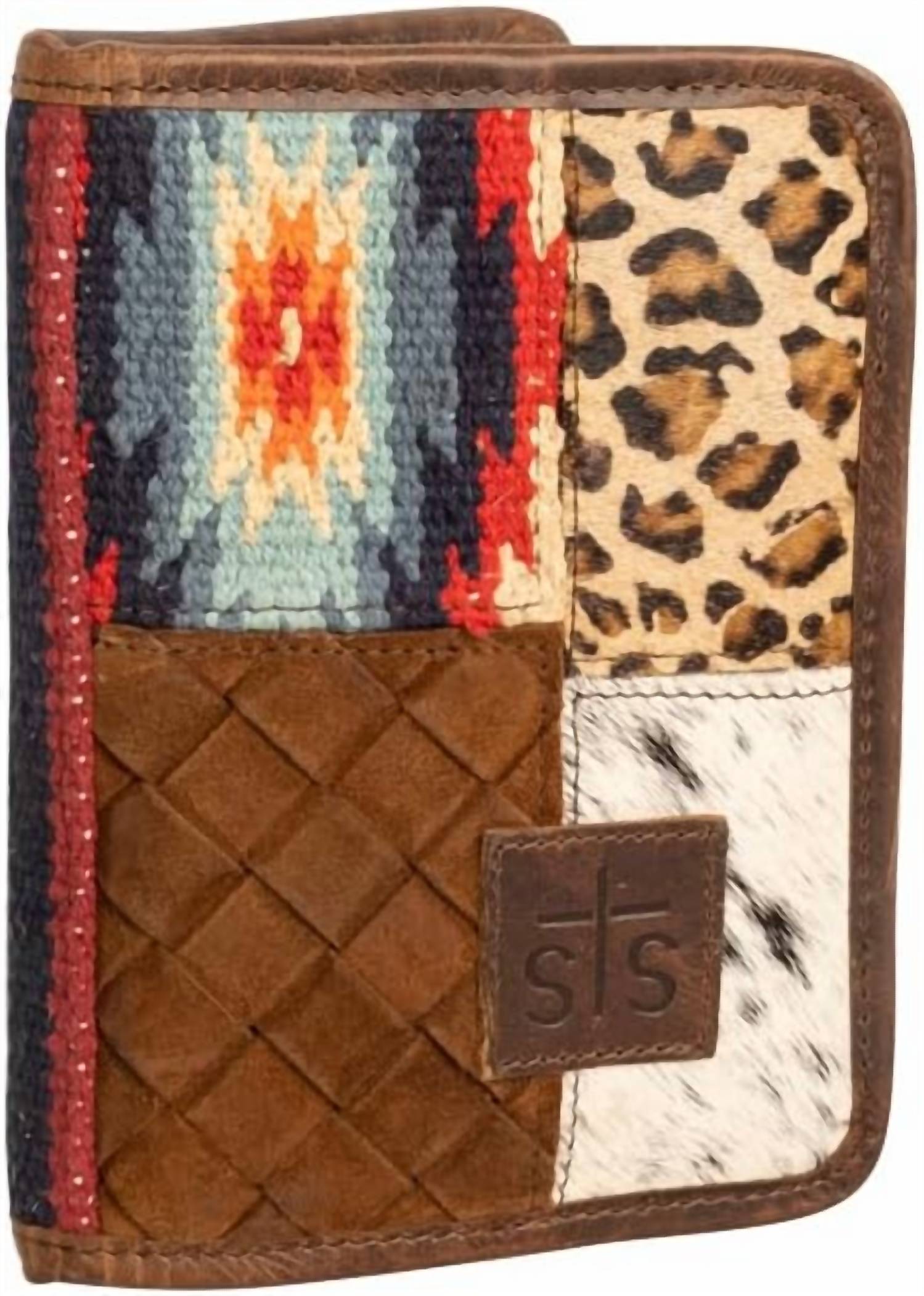 Sts Ranchwear - Women's Chaynee Mountain Magnetic Wallet