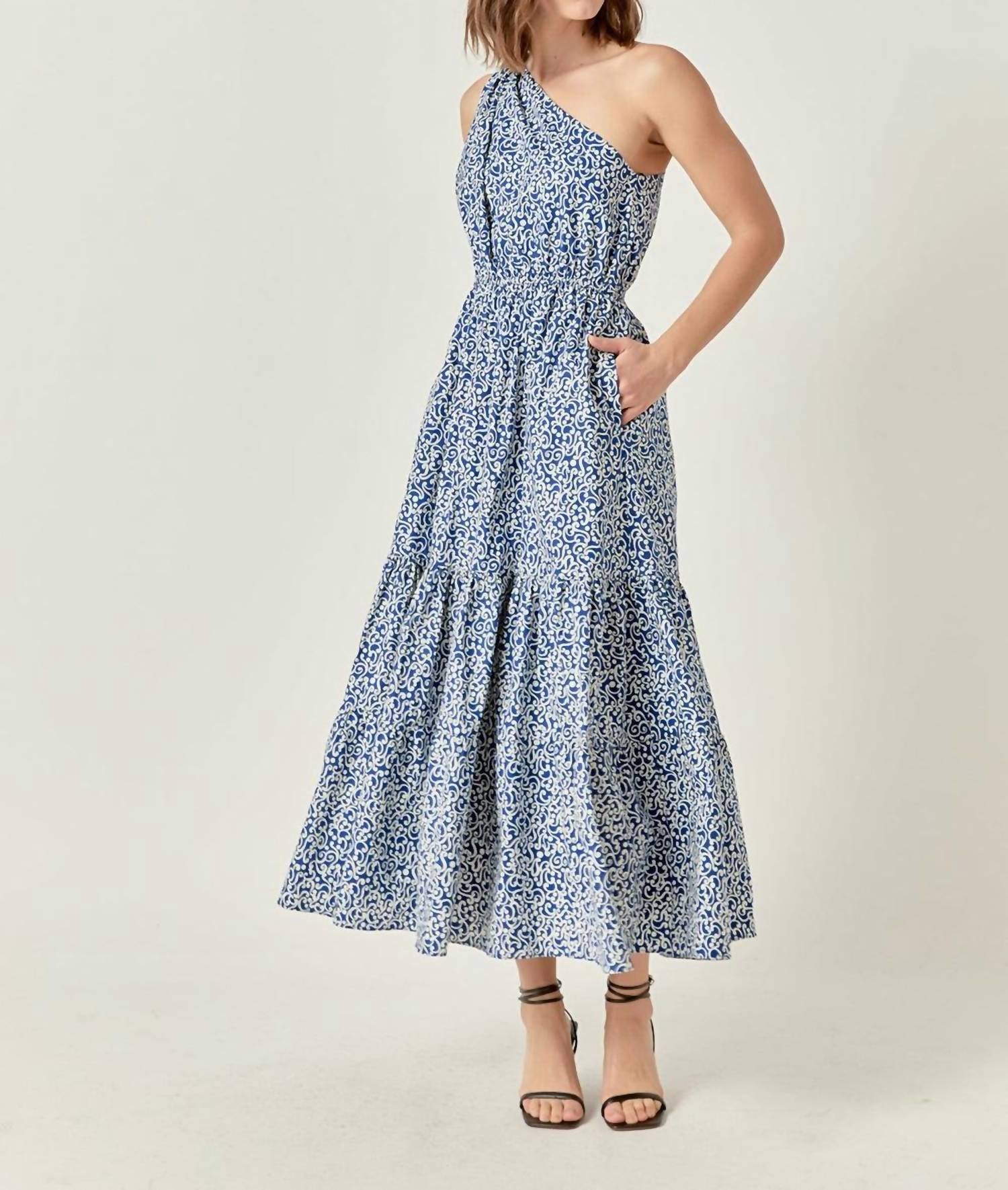 2.7 AUGUST APPAREL Print One Shoulder Maxi Dress in blue - women's dress - view 4