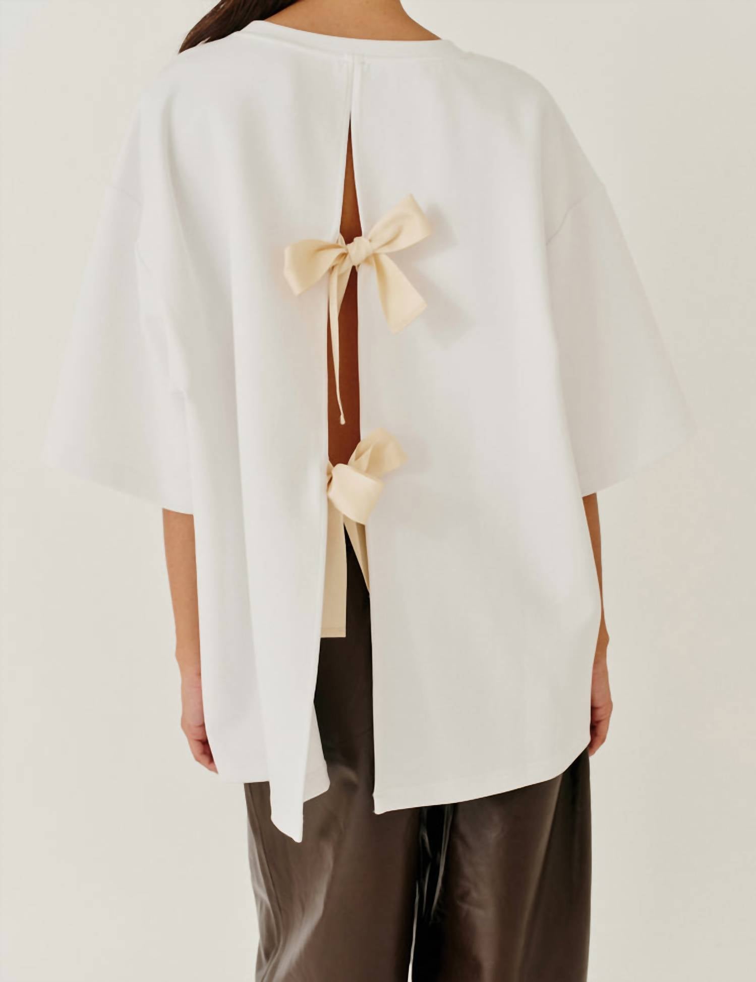 The Garment - Bow Oversized Boyfriend Tee