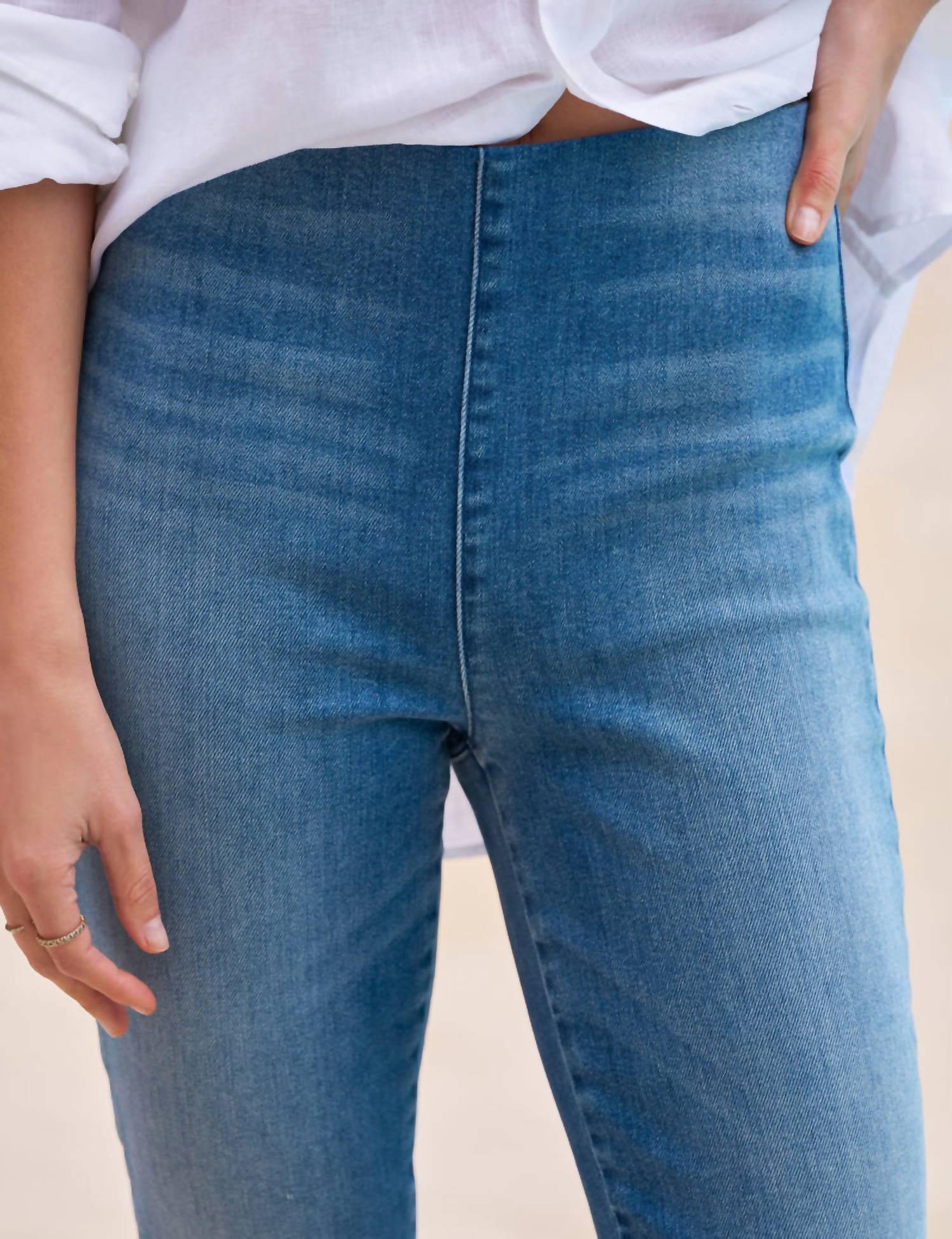 Frank & Eileen - Derry Illusion Pull-on Jean