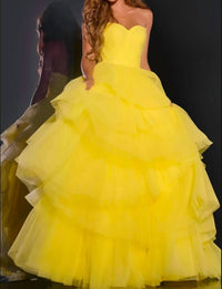Jovani - Sweetheart Tiered Ballgown