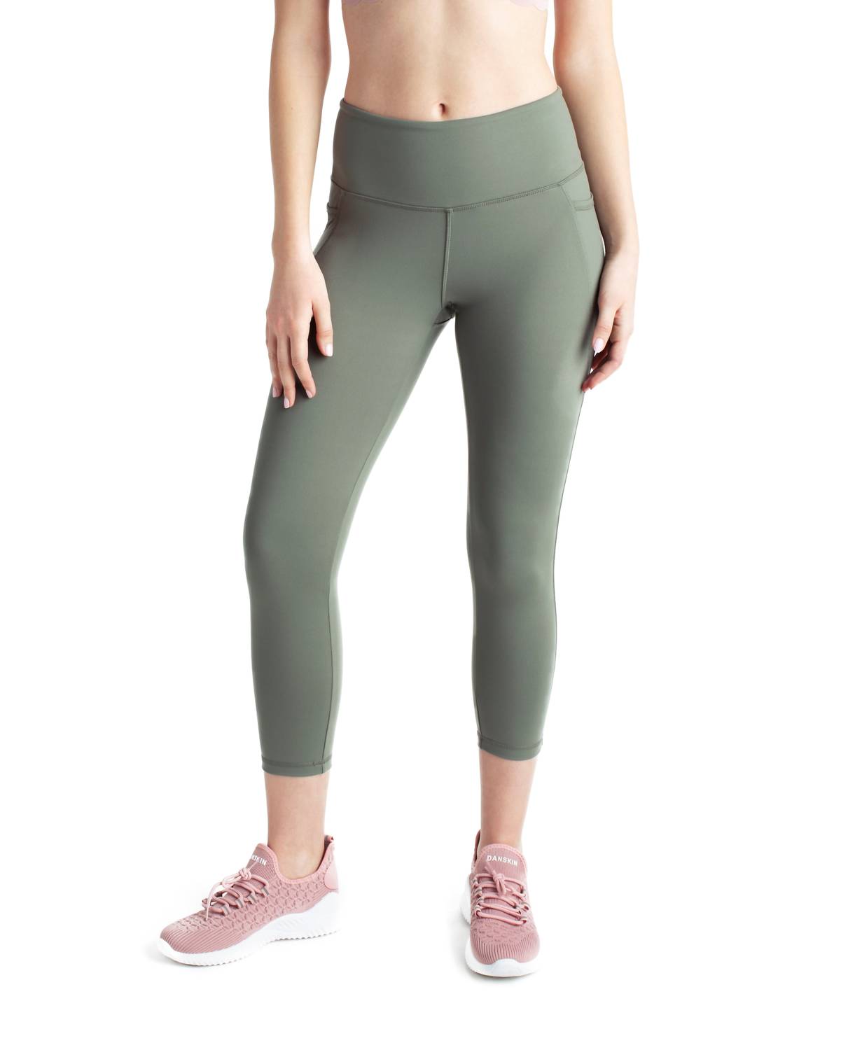Danskin - Curvy Cropped Legging