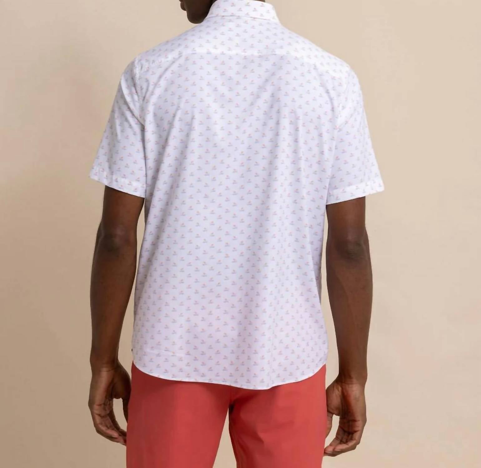 SOUTHERN TIDE Beach Voyager Sportshirt in classic white - men's shirt - detail view