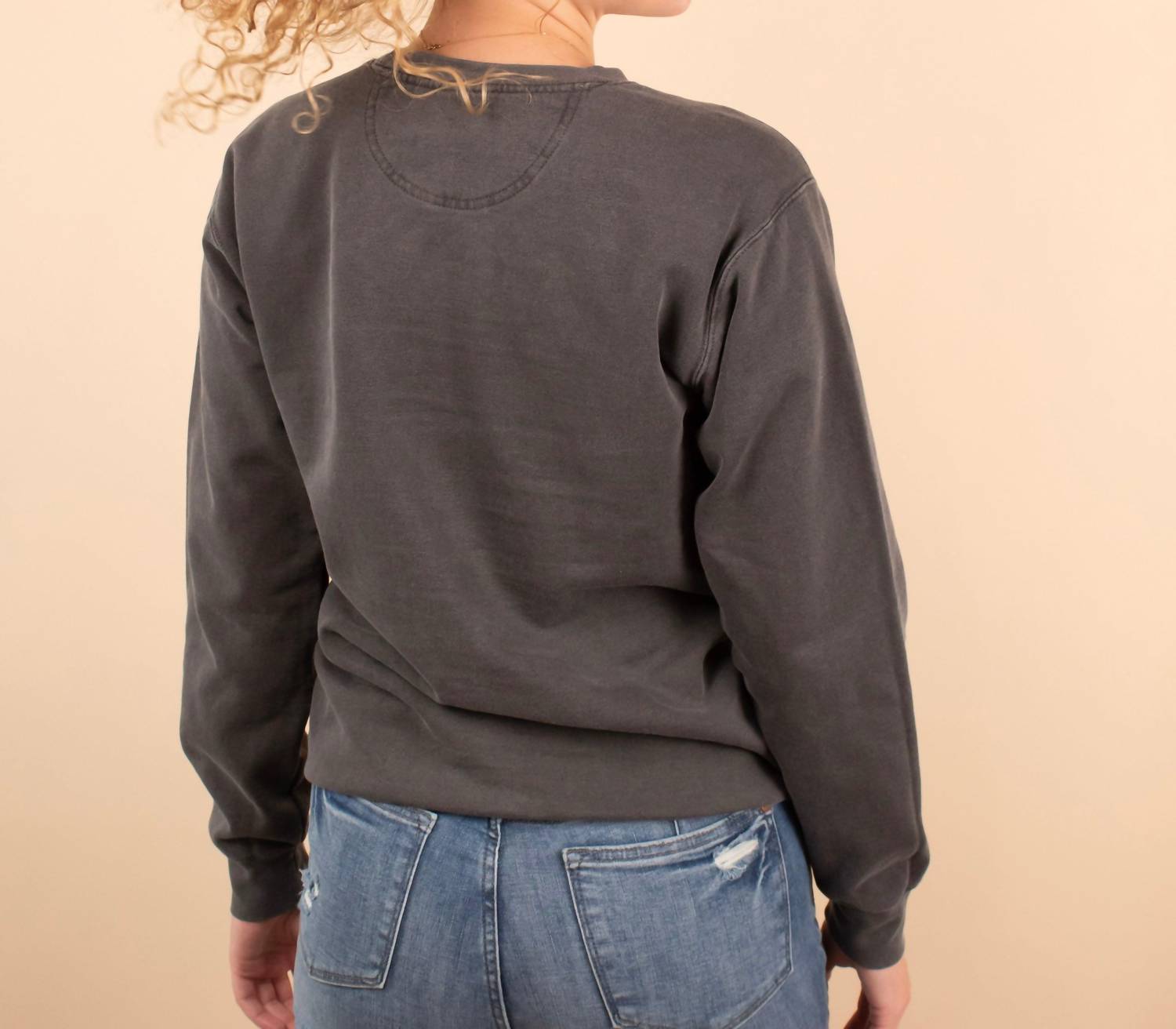 Thekingshirts - Vintage Wash Minnesota Football Crewneck Sweater