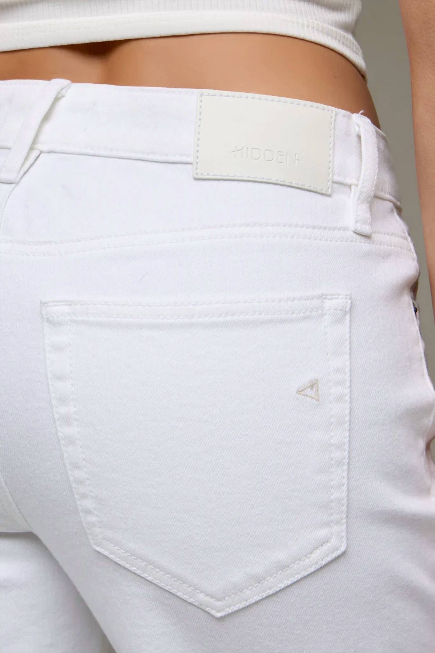 Hidden - Happi Pintuck Mid Rise Jean