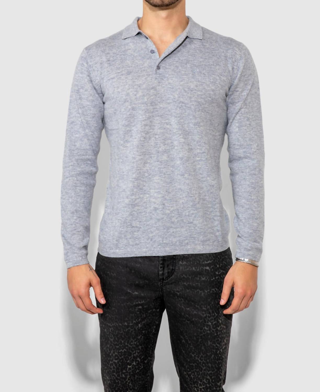 Monfrere - Pierce Long Collared Cashmere Sweater