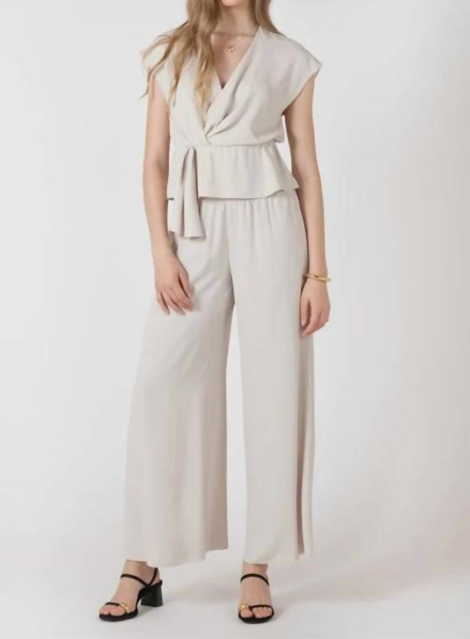 Black Tape - Flowy Wide Leg Pants