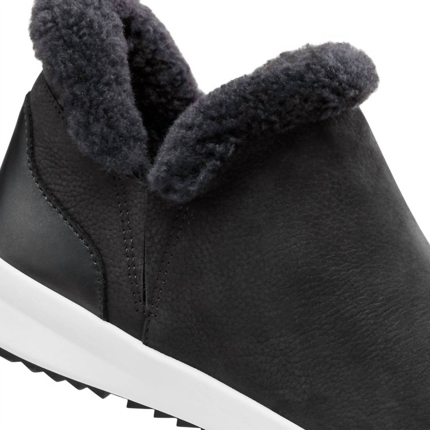 Olukai - Women’s Chelsea Booties