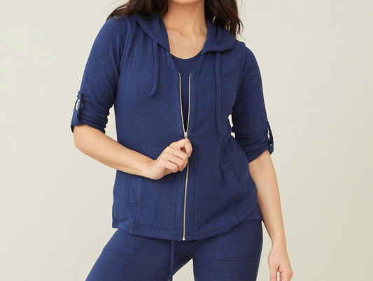 French Kyss - Soft Stretch Hooded Vest