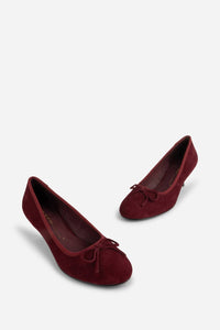Intentionally Blank - Women's Bina Suede Kitten Heel Shoes
