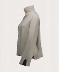 Allude - Cashmere Turtleneck Sweater