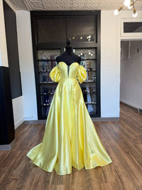 Sherri Hill - Women's A-line With Corset Bodice Dress