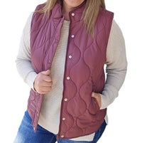 STACCATO Quilted Zip Snap Vest in burgundy - women's jacket - detail view