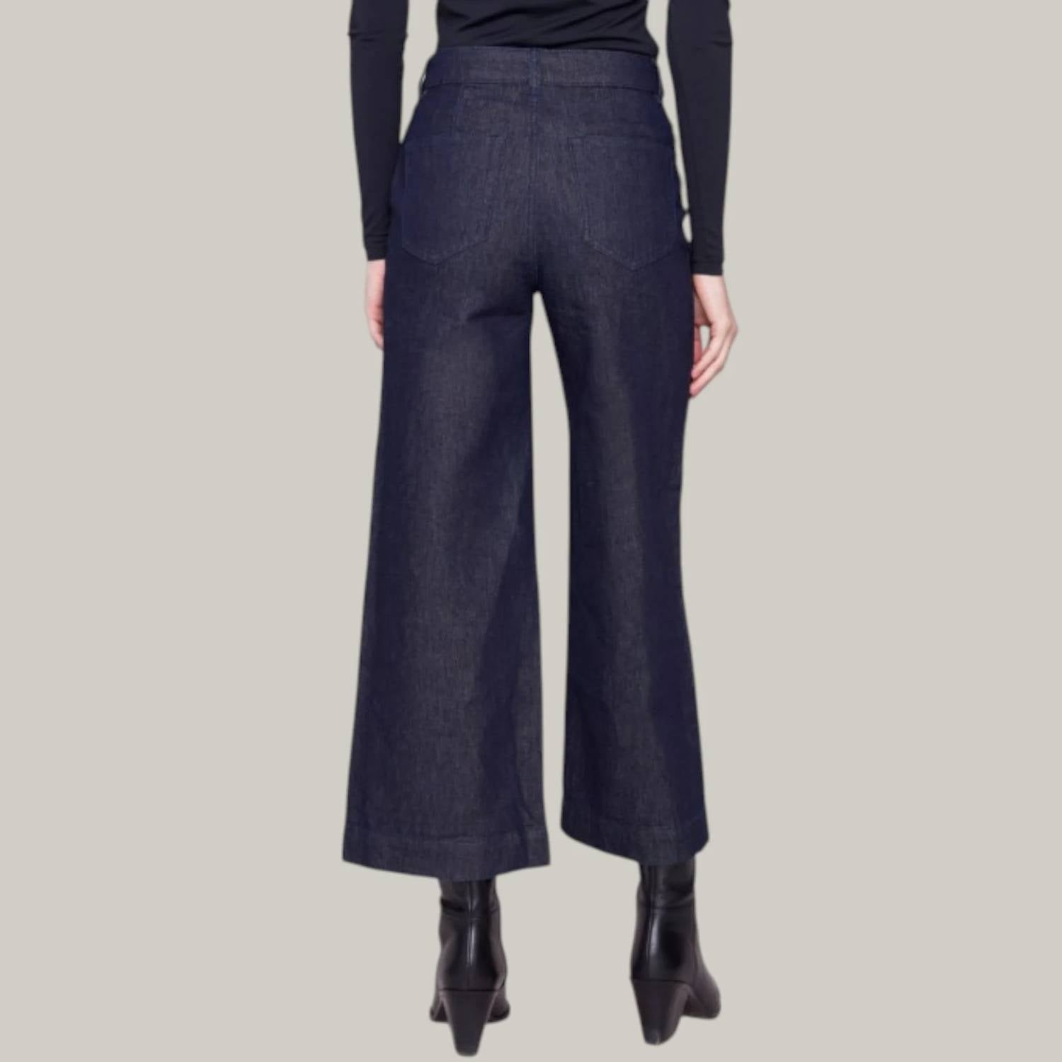 CHARLIE B Cropped Patch Pocket Flare Lurex Denim Pants in blue black - women's jeans - detail view