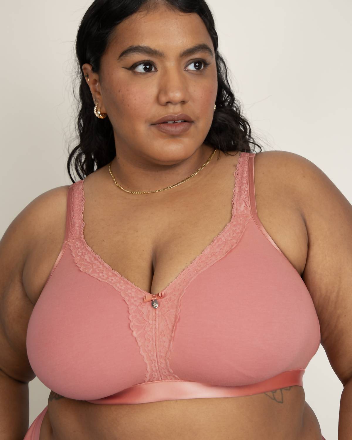 Curvy Couture - Wireless Non Contour Bra