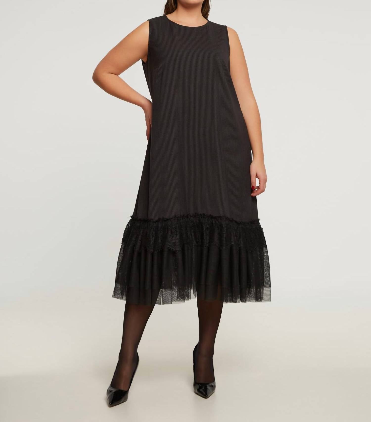 Mat Fashion - PINSTRIPE SHIFT DRESS WITH LACE HEM