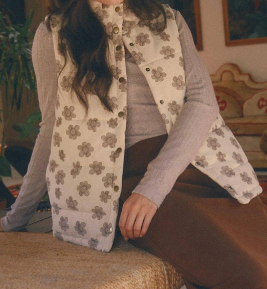 Hem & Thread - Floral Brushed Vest