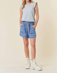 Doe And Rae - Ruffle Sleeveless Floral Tank
