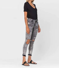 VERVET BY FLYING MONKEY Mornin' Light Cropped Skinny Jeans in acid wash - women's jeans - view 4