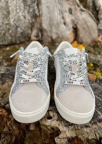 Vintage Havana - Women's Glitter Trim Star Sneakers