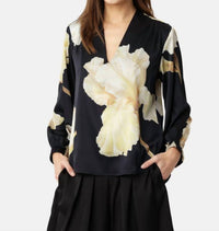 Karmamia JODY LONG SLEEVE BLOUSE in gold maxi flower - women's blouse - detail view