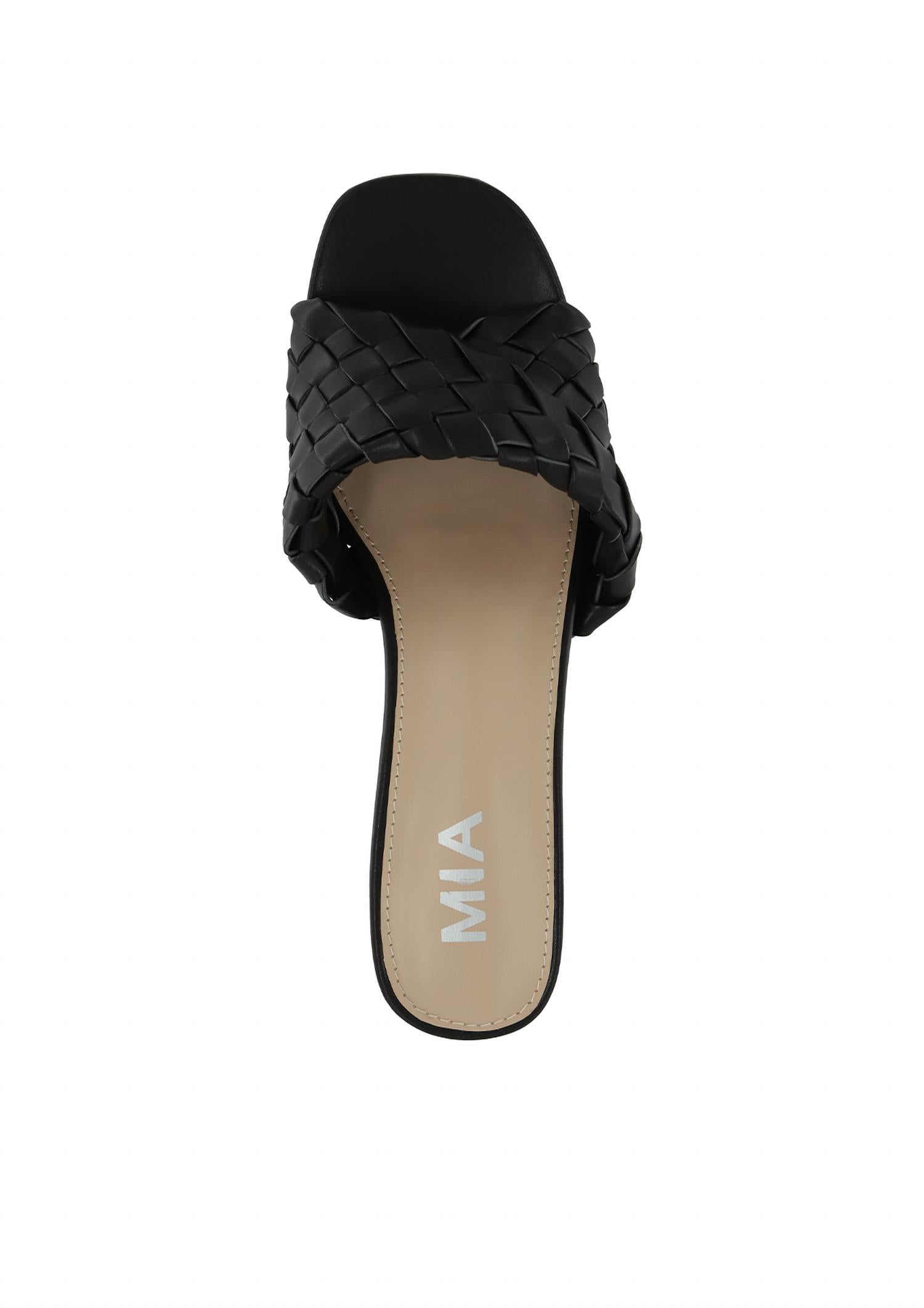 Minna Shoe
