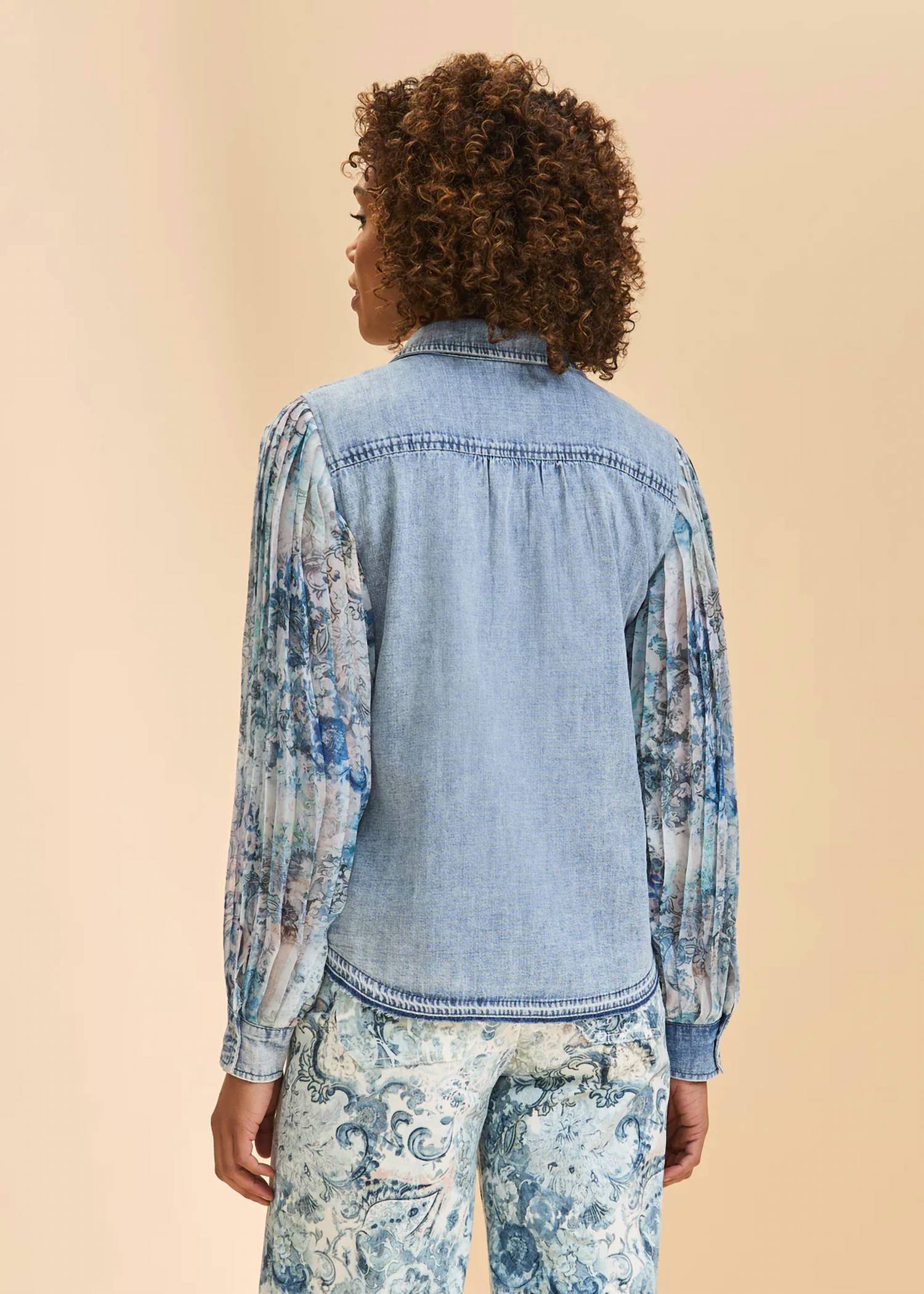 Fdj - Pleated sleeve chambray shirt