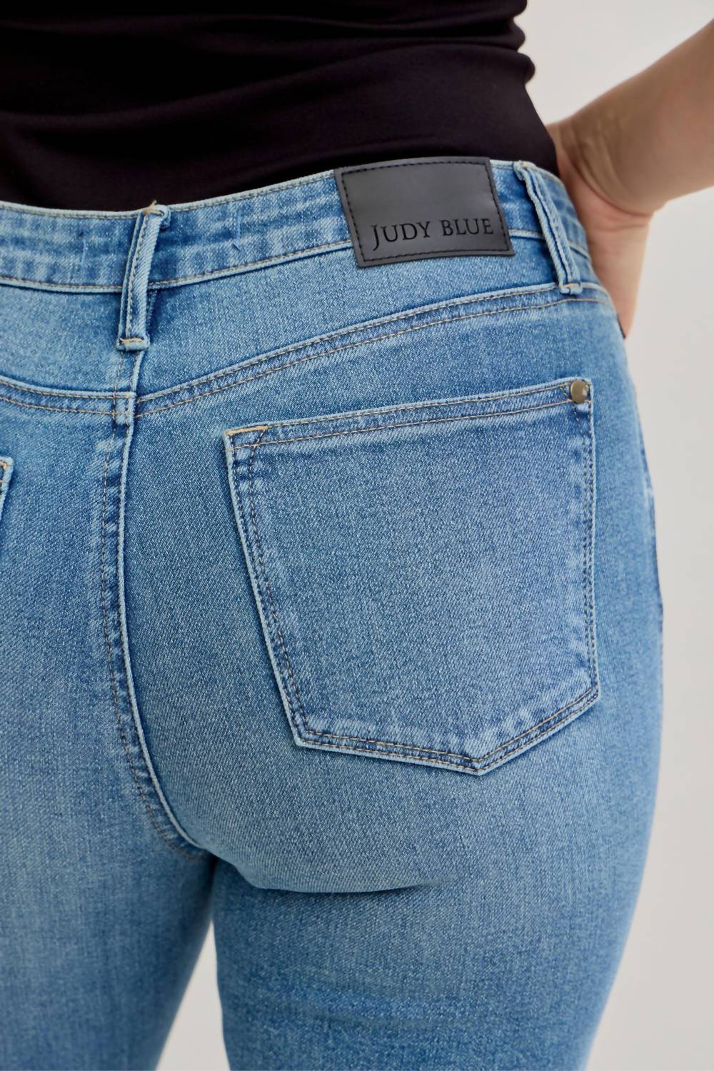 Judy Blue - Slim Bootcut Tummy Control Jeans