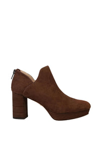 Pelle Moda - Women's Lesia Suede Block Heel Shoes