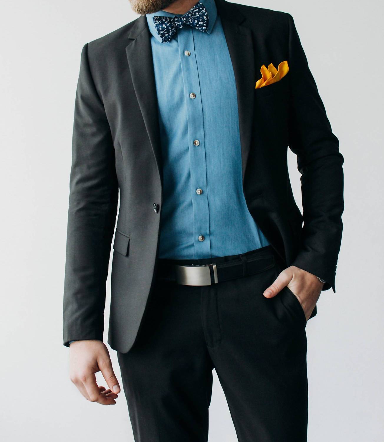 Alynn - Men's Liam Untuckable Slim Fit Dress Shirt