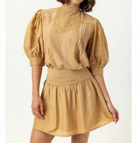 Sundays - Moni Top